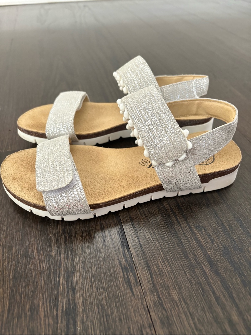 PRIMIGI Girls’ Leather Sandals in Silver Italian Premium Quality Shoes Size 2.5